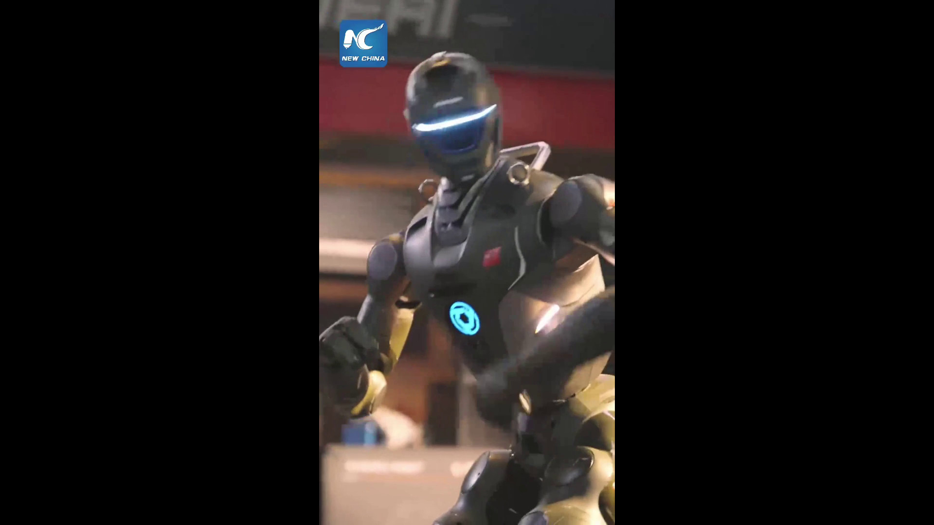 Cina, robot umanoide mette in mostra sue abilità nel pugilato