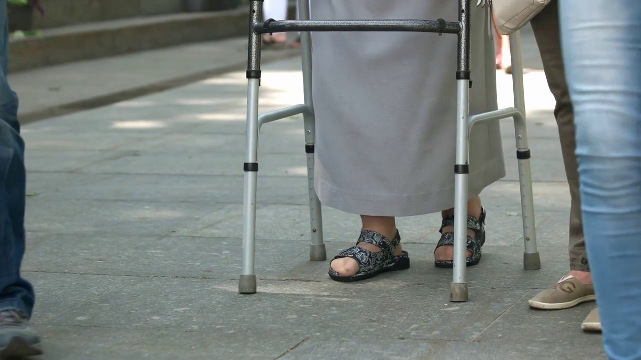 Pnrr, da ministero Welfare 1,2 mld per l'inclusione sociale