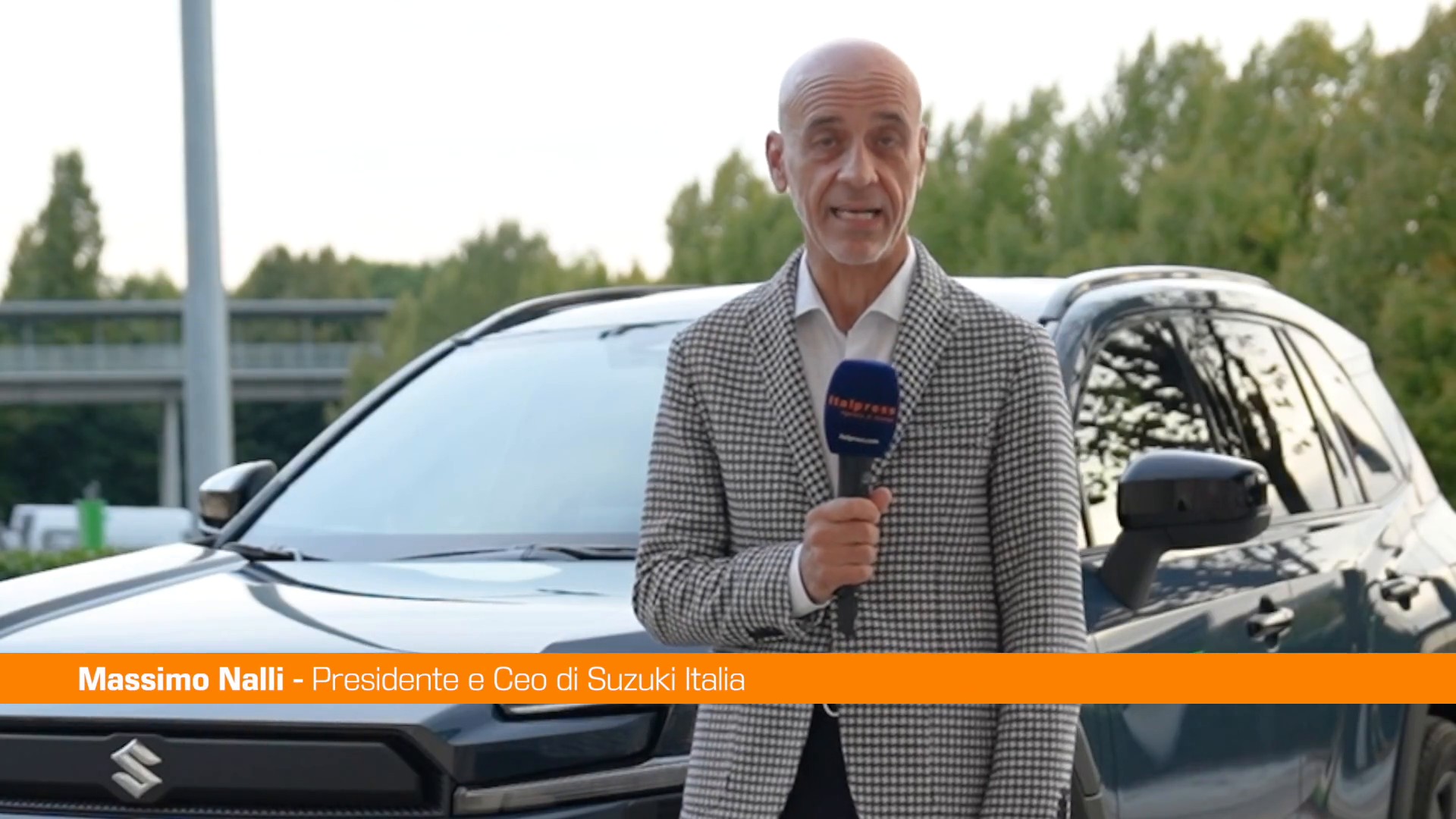 Nuova Across plug-in Hybrid, Nalli (Suzuki) 