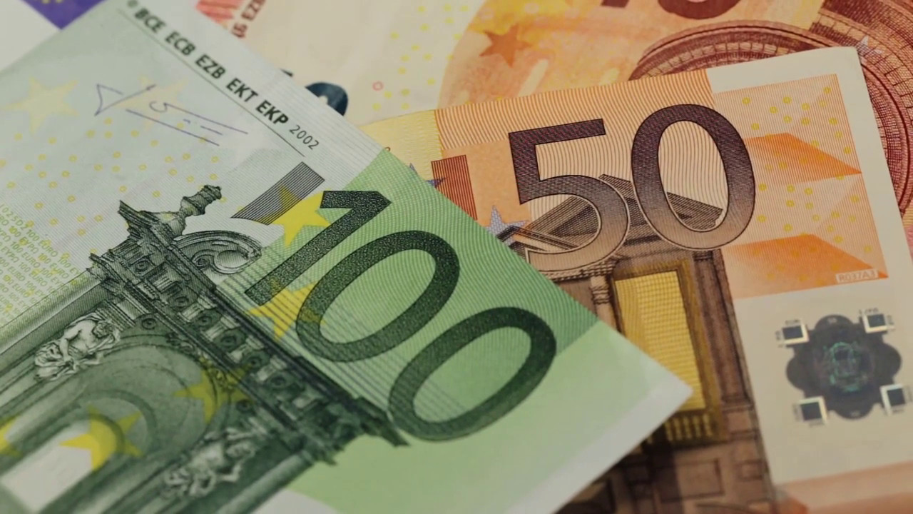 3,7 mld per internet veloce in 7 milioni di abitazioni