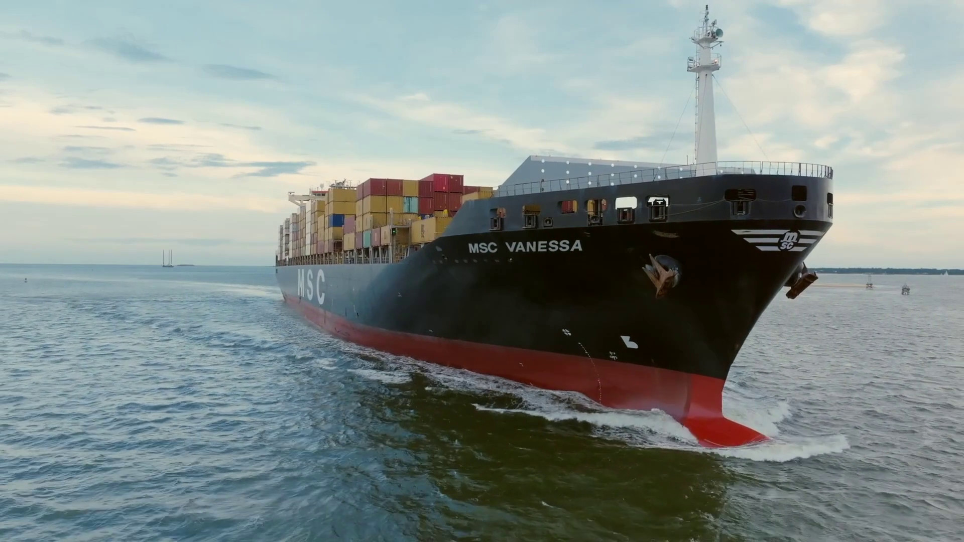 Aumentano i prezzi delle assicurazioni per le navi nel Mar Rosso