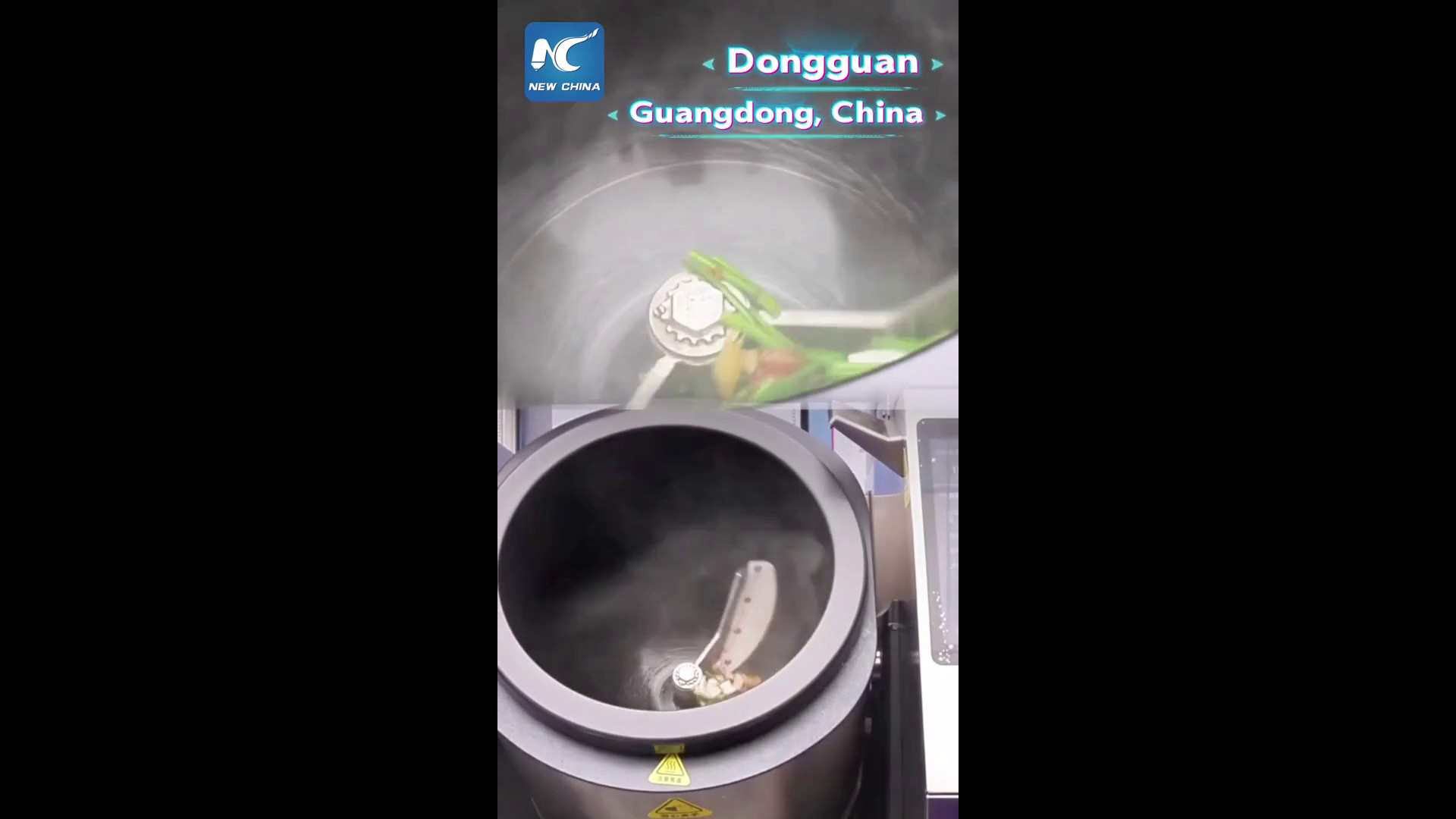 Cina: chef robotici mostrano le loro abilità culinarie a Dongguan