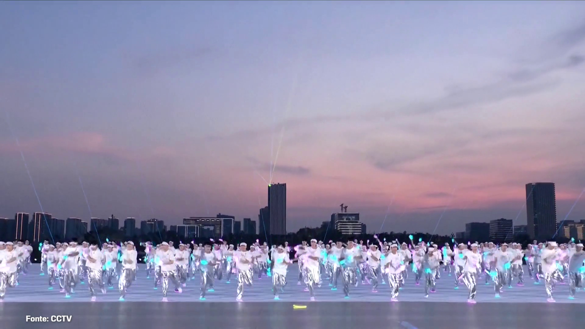 Cina, con una cerimonia spettacolare al via i World Games 2025