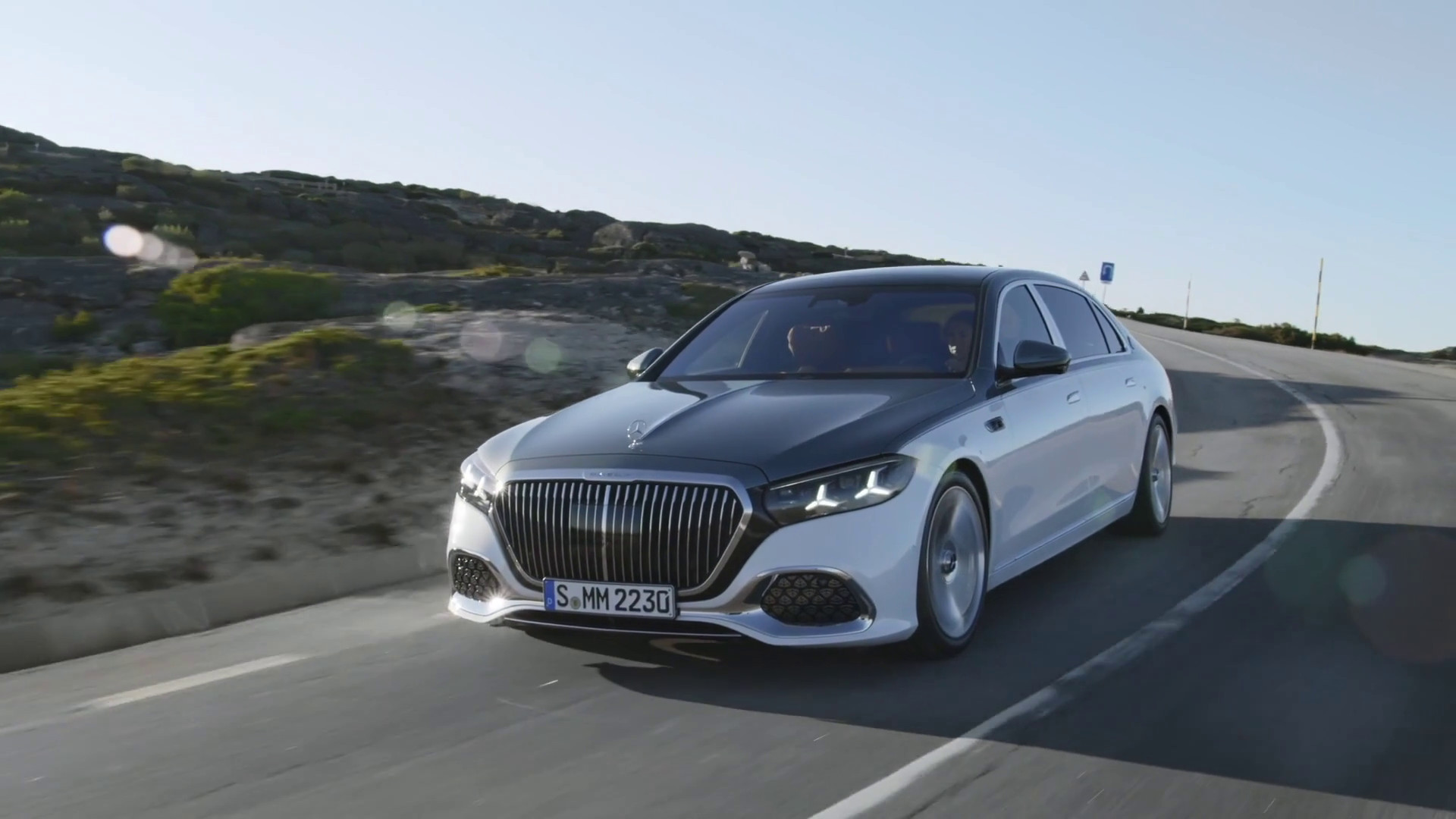 Mercedes-Maybach Classe S, aggiornamento su tecnologia e sistemi digitali