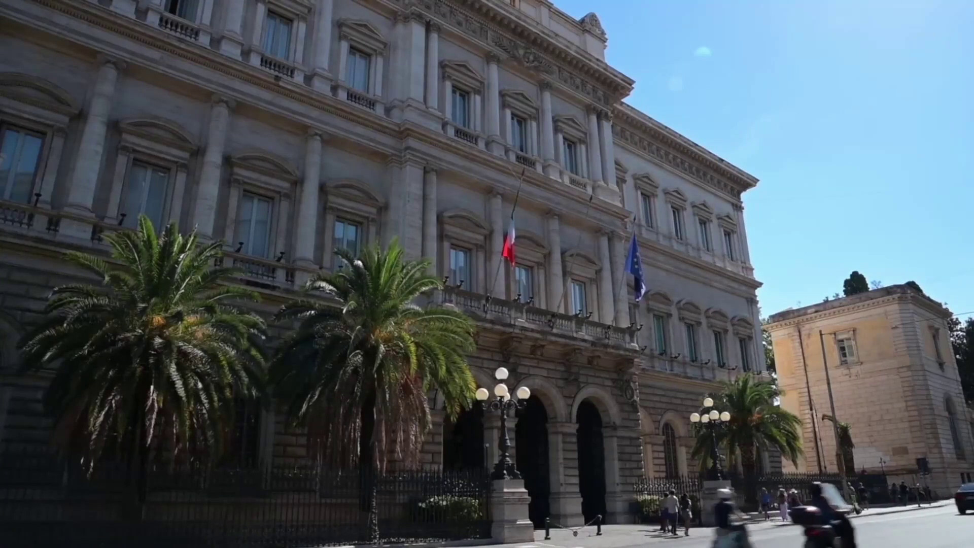 Cresce ancora il debito pubblico italiano