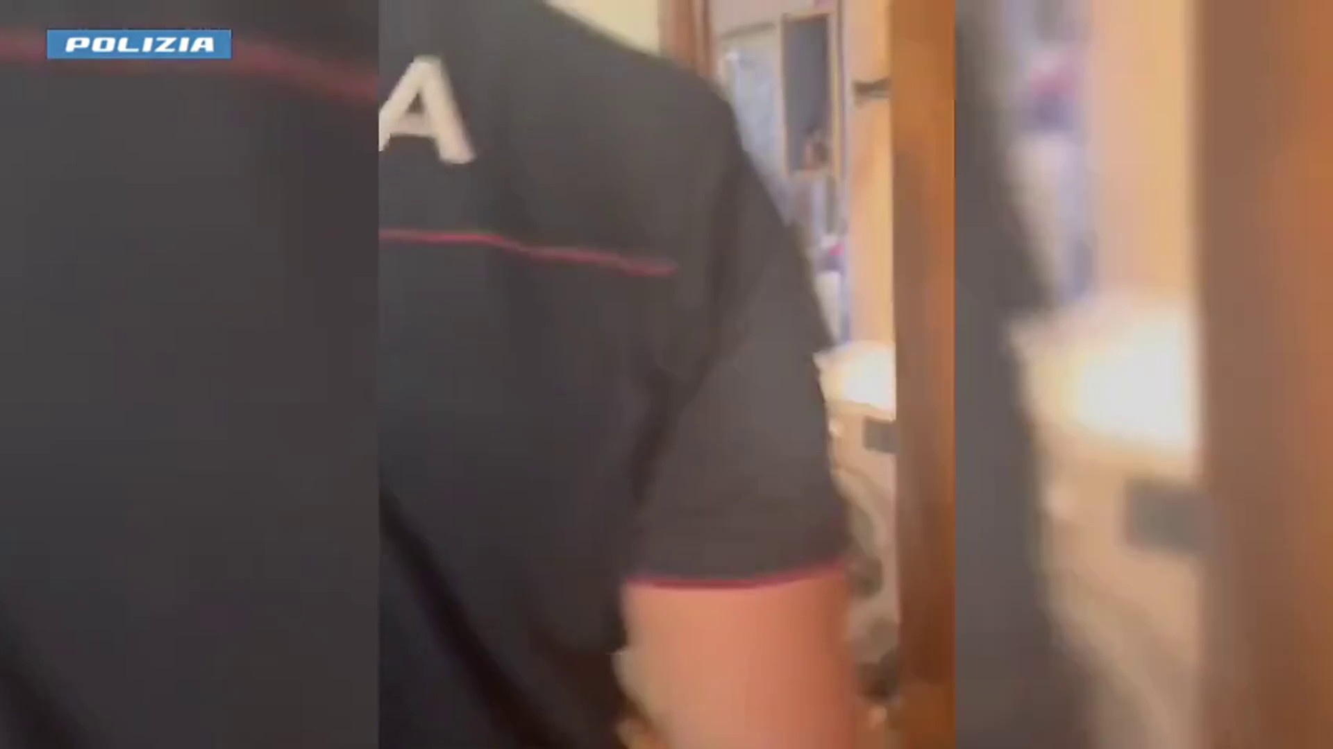 Cane antidroga trova hashish in una lavatrice a Roma, arrestato 52enne