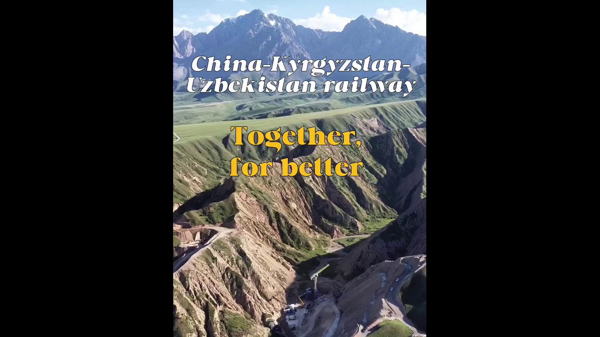 Operai cinesi e kirghisi collaborano alla ferrovia Cina-Kirghizistan-Uzbekistan