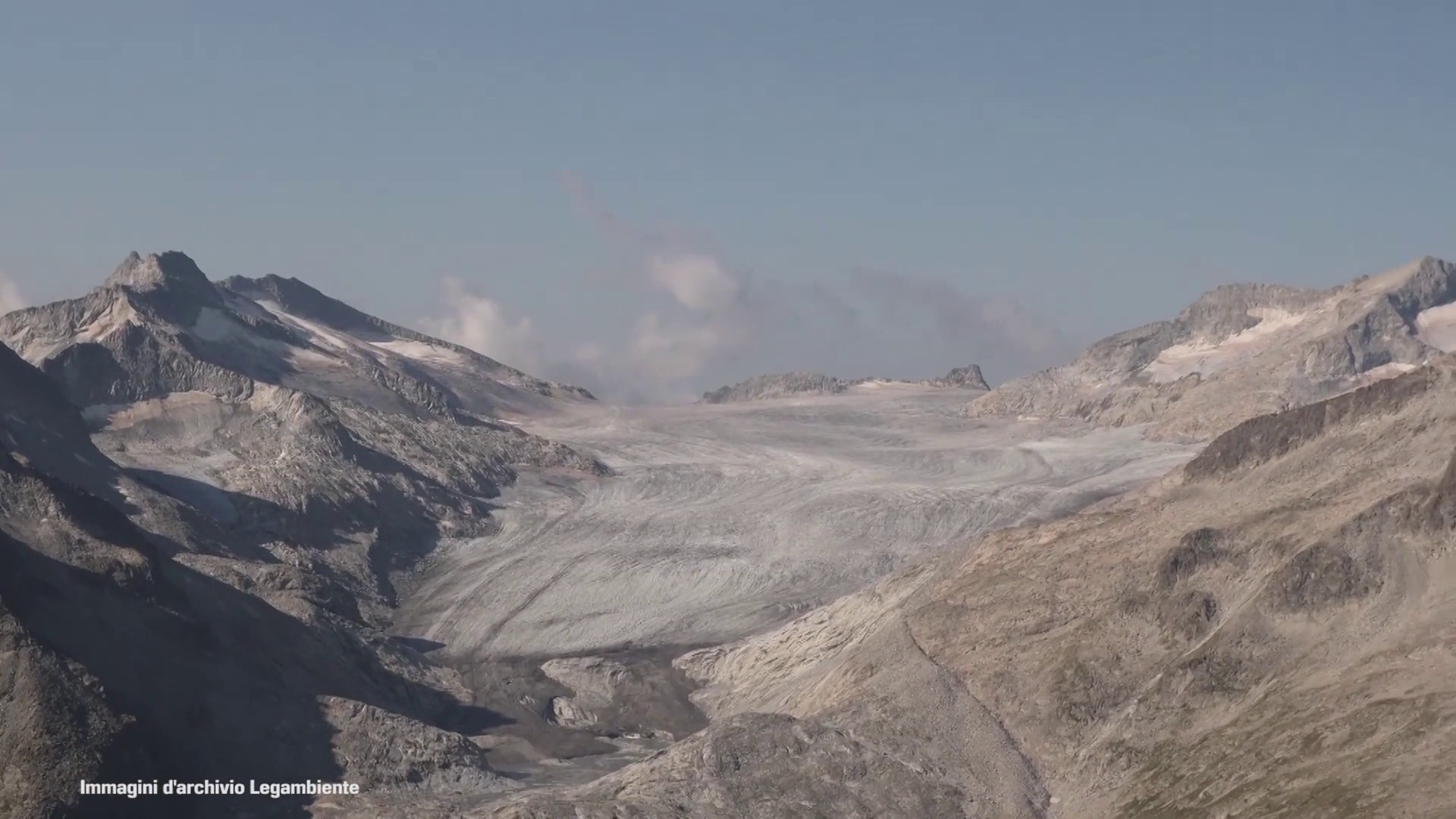 Alpi sempre più calde, ghiacciai a rischio tra fusione e siccità