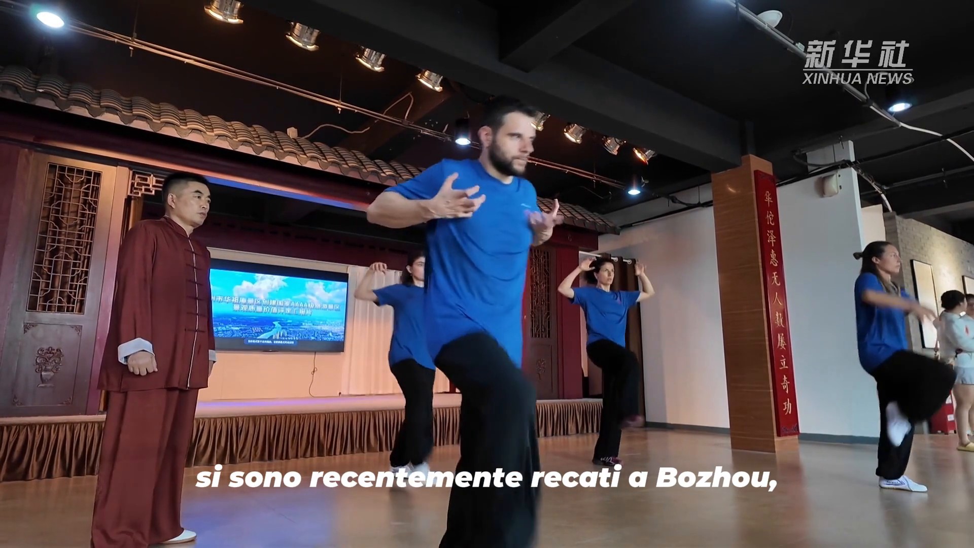 Cina, italiani appassionati di arti marziali apprendono pratica del Wuqinxi