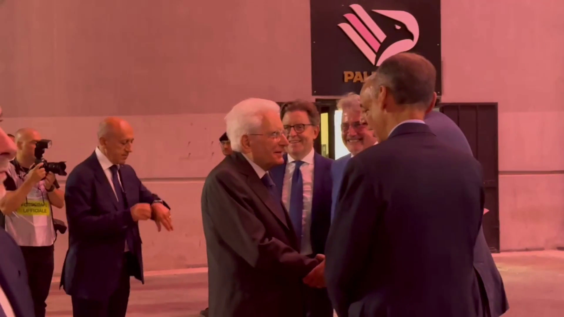 Palermo-Frosinone, l'arrivo del presidente Mattarella al Barbera