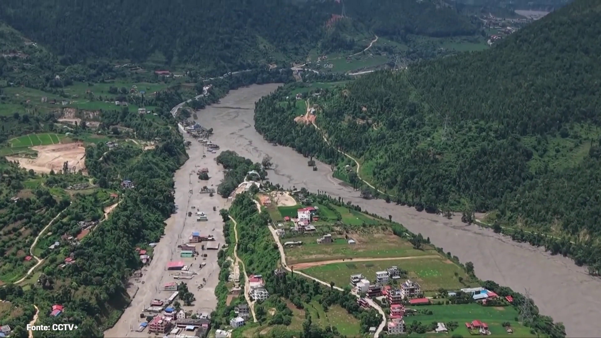 Nepal, cresce il bilancio delle vittime e dei dispersi
