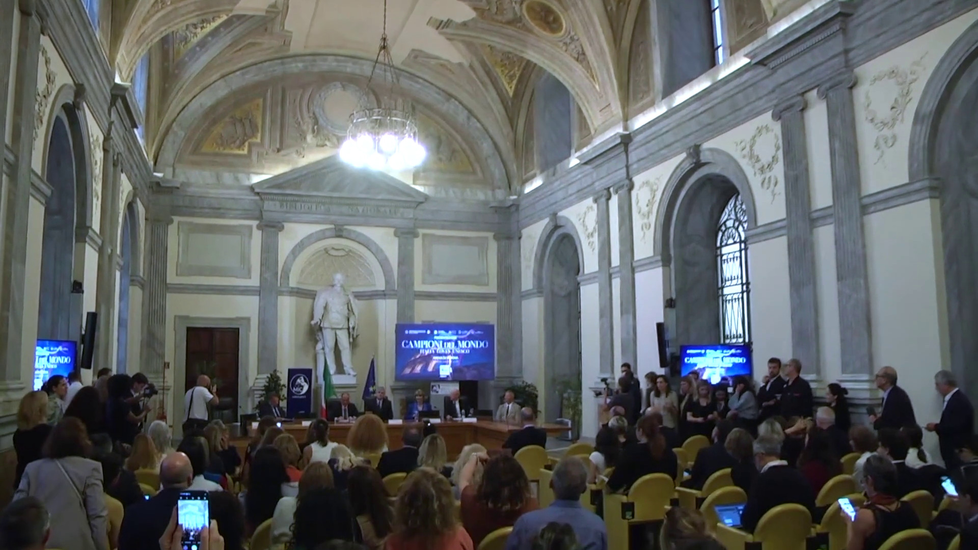 All'Arena di Verona l'evento “Campioni del mondo – Italia loves Unesco”