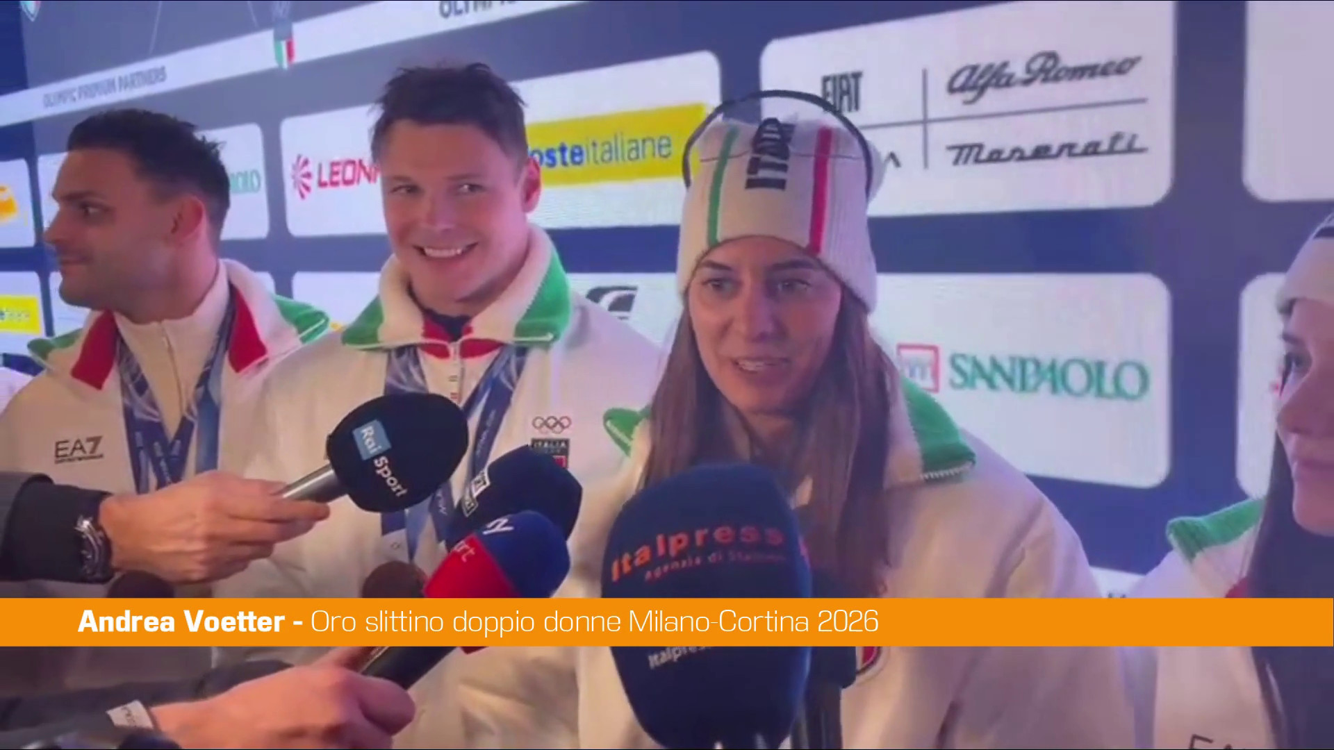 Slittinisti a Casa Italia 