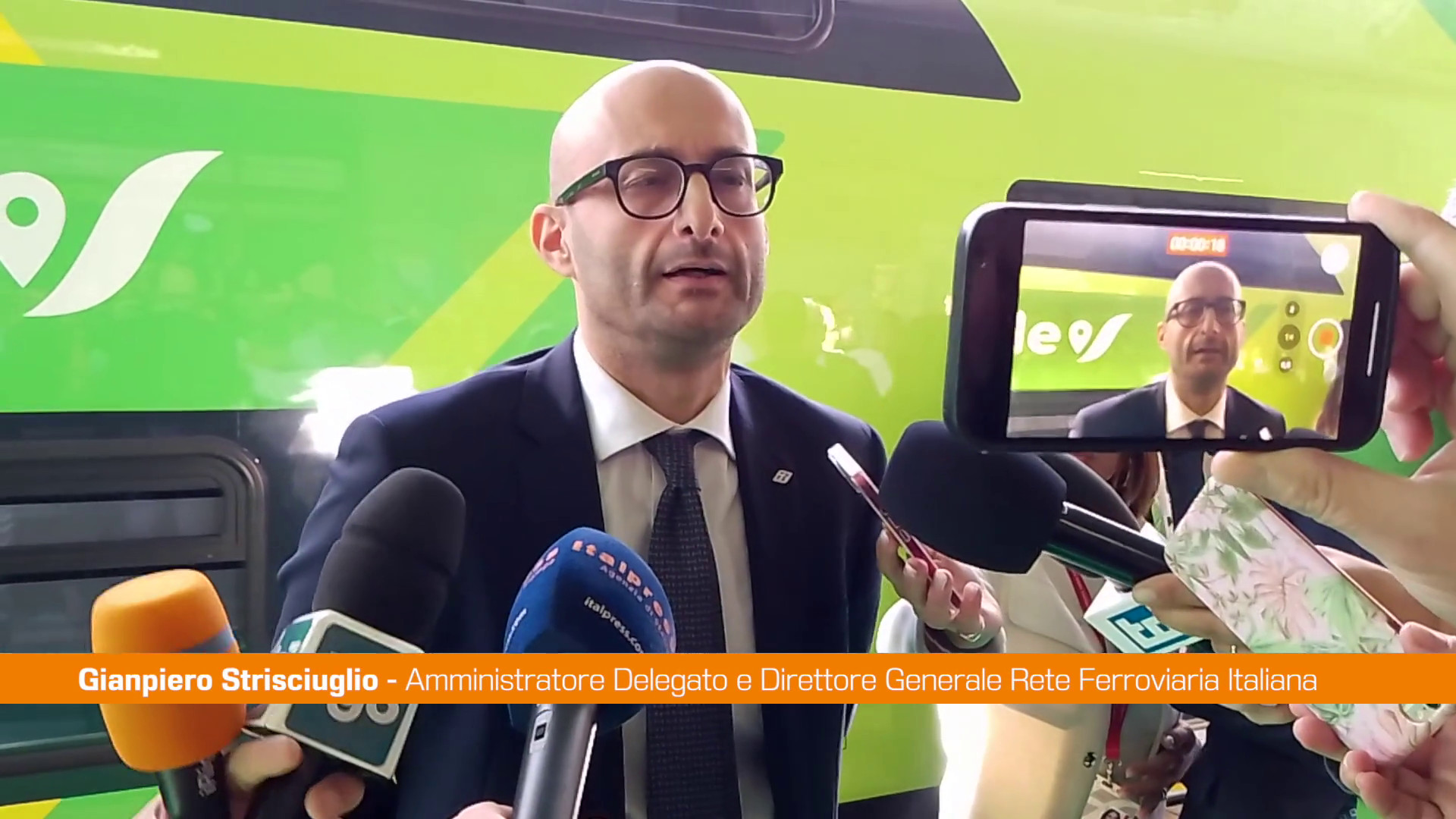 Guasto stazione Termini, Strisciuglio 