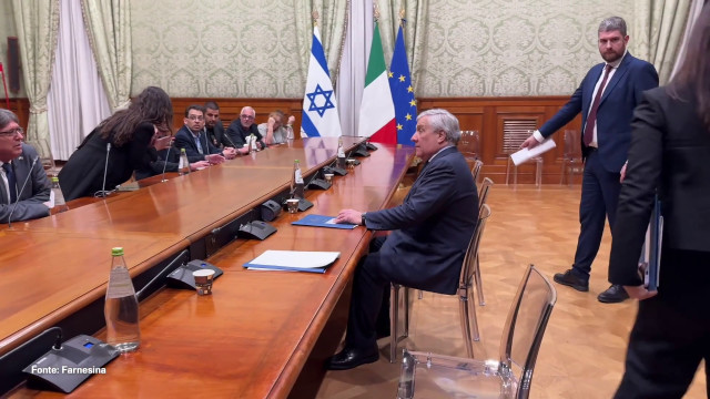 Tajani incontra familiari degli ostaggi israeliani nelle mani di Hamas