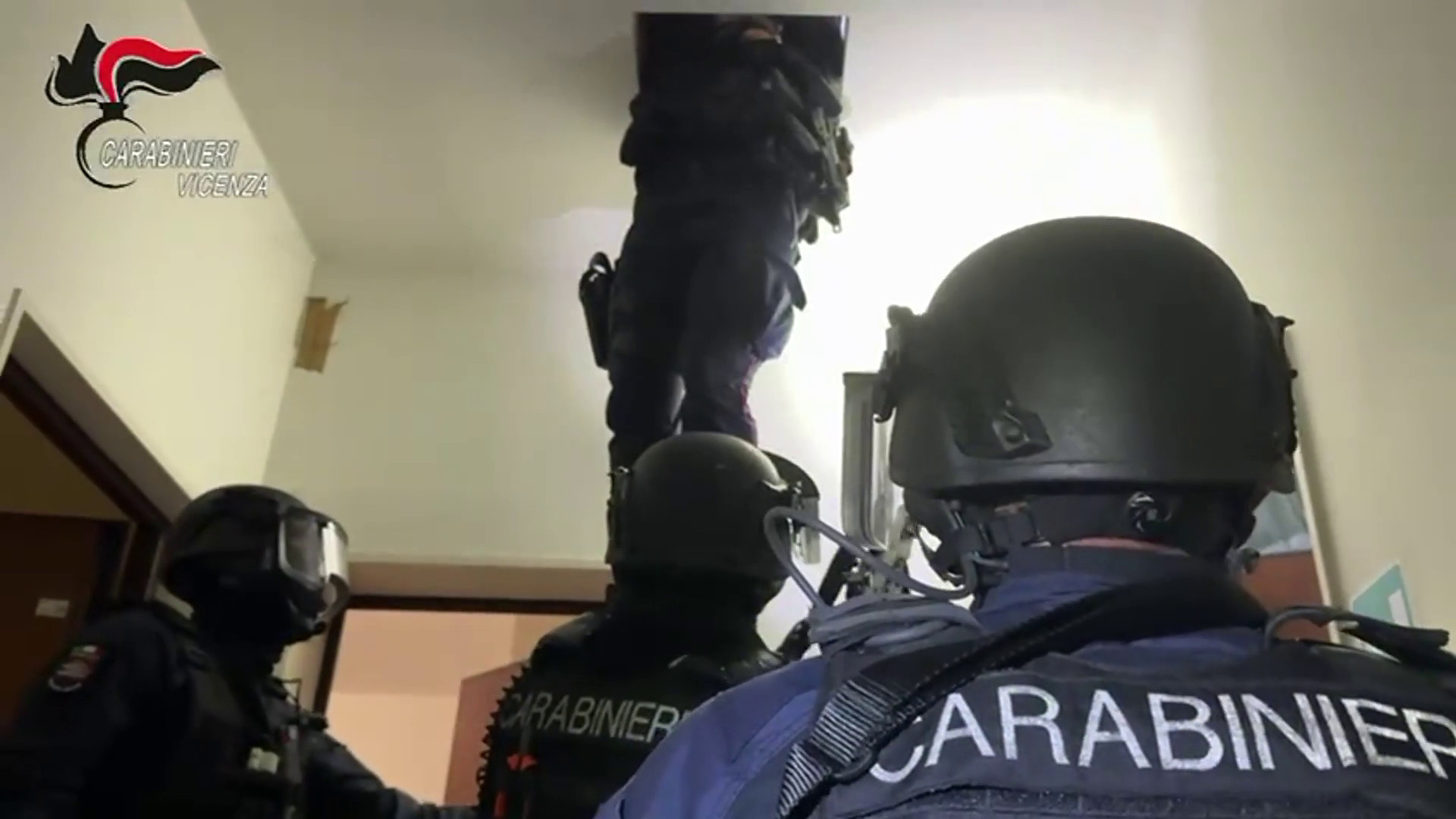 Colpo dei Carabinieri alla mafia nigeriana, 20 arresti