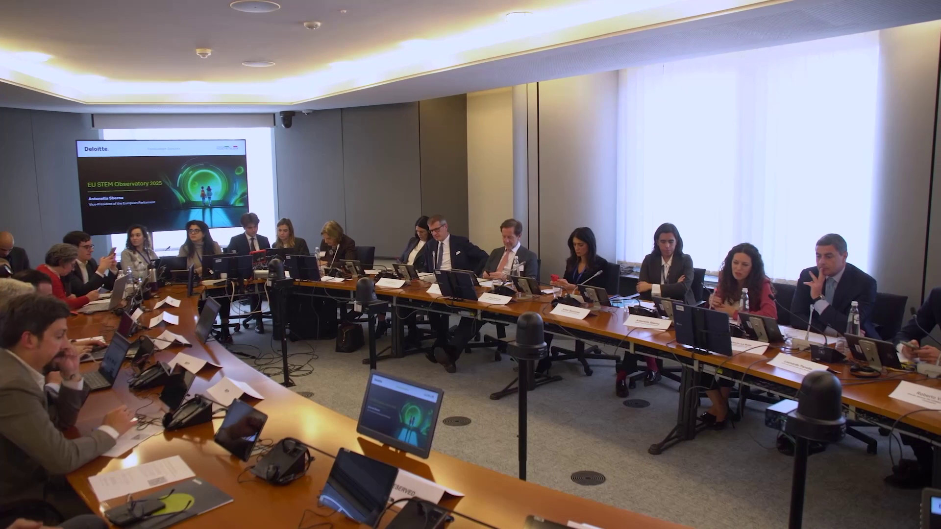 Ue, solo uno studente su quattro sceglie un percorso tecnico-scientifico