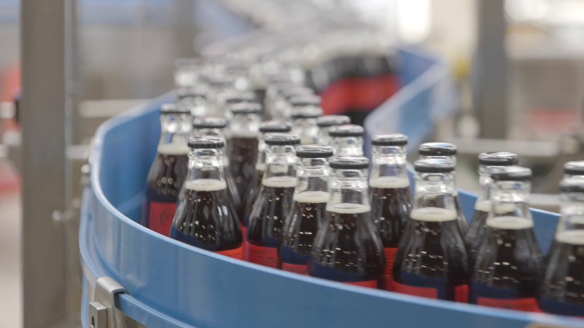Sibeg Coca-Cola compie 65 anni, 54 milioni di nuovi investimenti