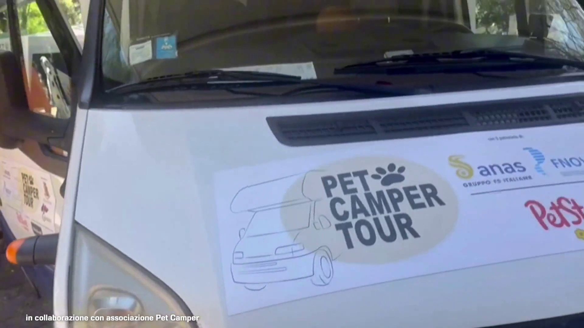 Il Pet Camper Tour fa tappa nel parco acquatico Aquafelix