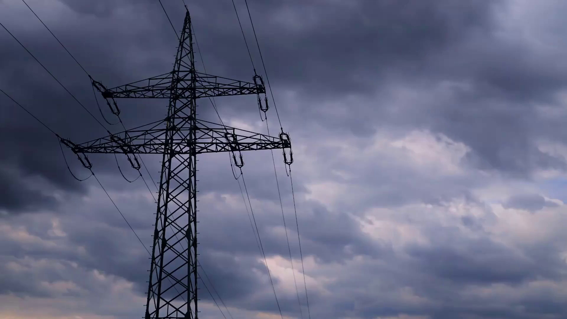 Cresce il fabbisogno elettrico nazionale