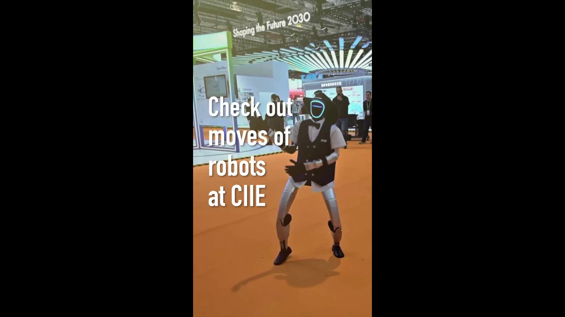 Cina: i robot rubano la scena alla CIIE di Shanghai
