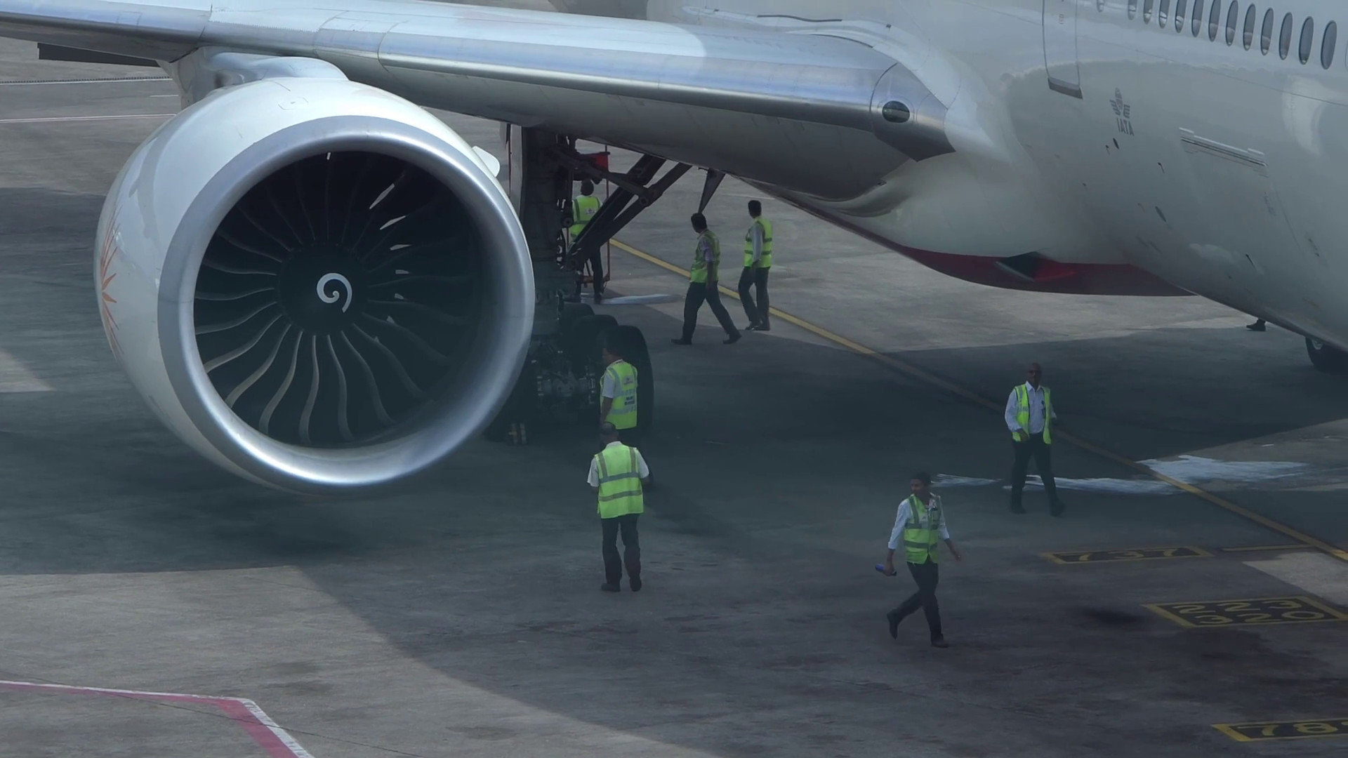 Trasporto aereo, a marzo cresce la domanda ma pesa crisi in Medio Oriente