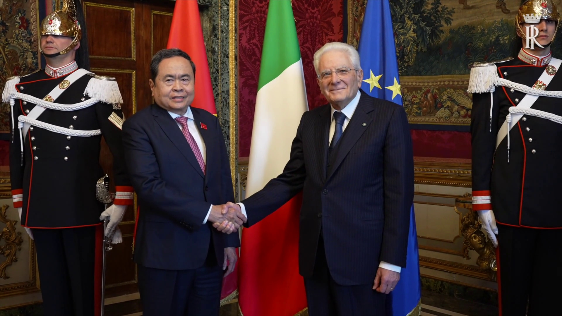 Mattarella riceve il presidente dell'Assemblea Nazionale del Vietnam