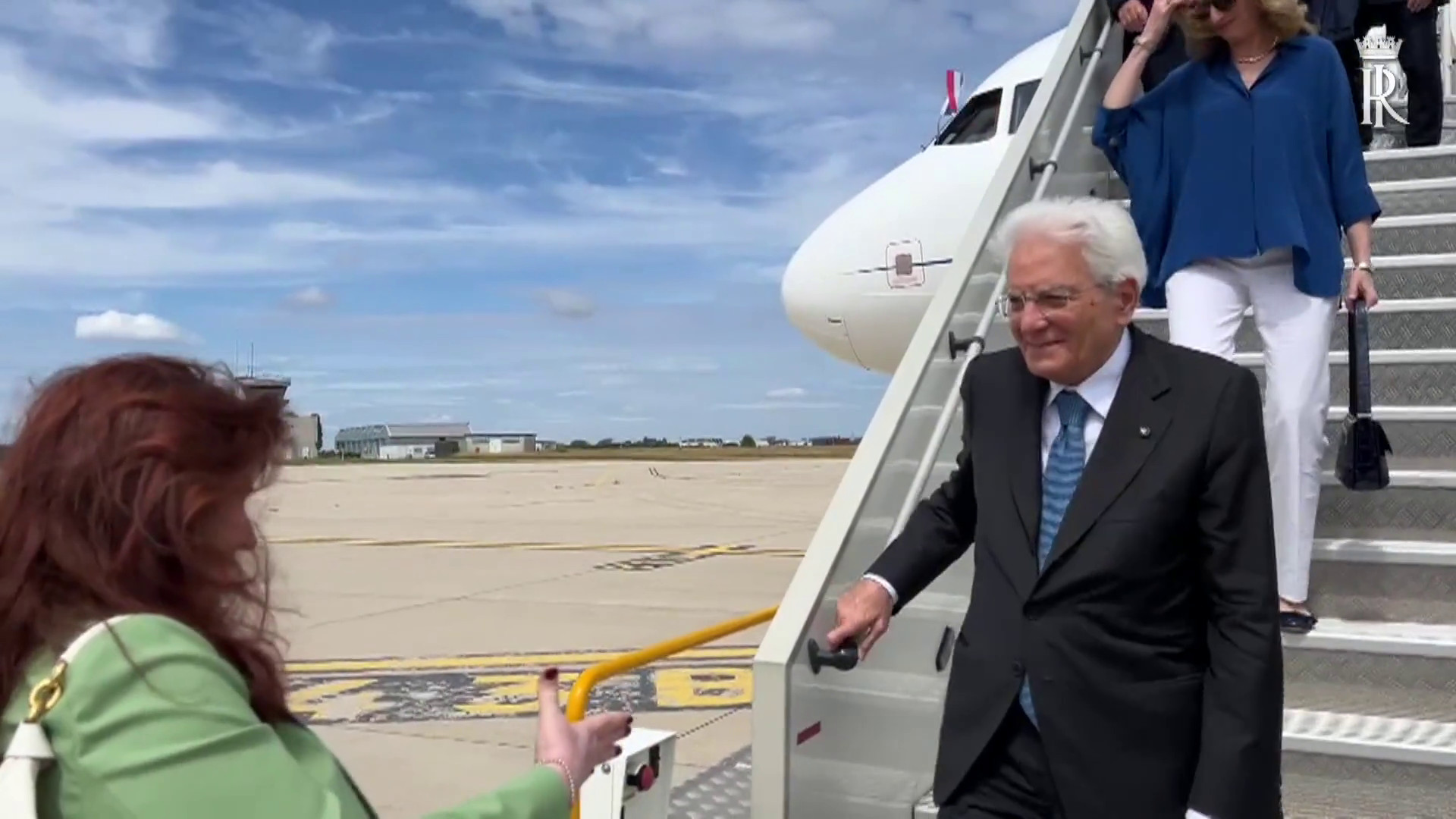 Mattarella arriva a Parigi in occasione dell'apertura dei Giochi