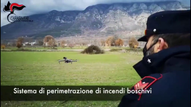 Droni e fototrappole contro i piromani in Calabria, ridotti incendi