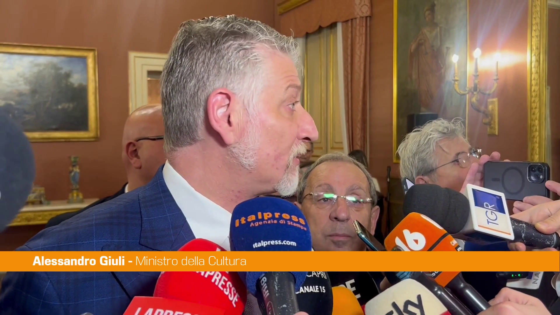 Teatro Sannazaro, Giuli 