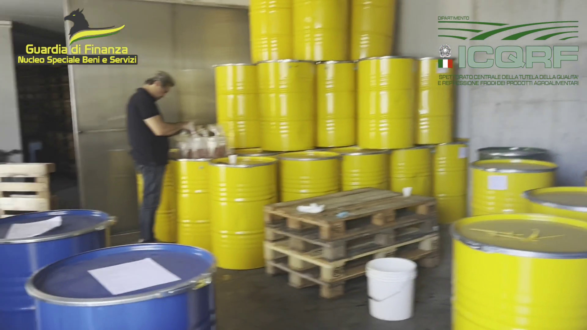 La Guardia di Finanza sequestra 356 tonnellate di miele irregolare