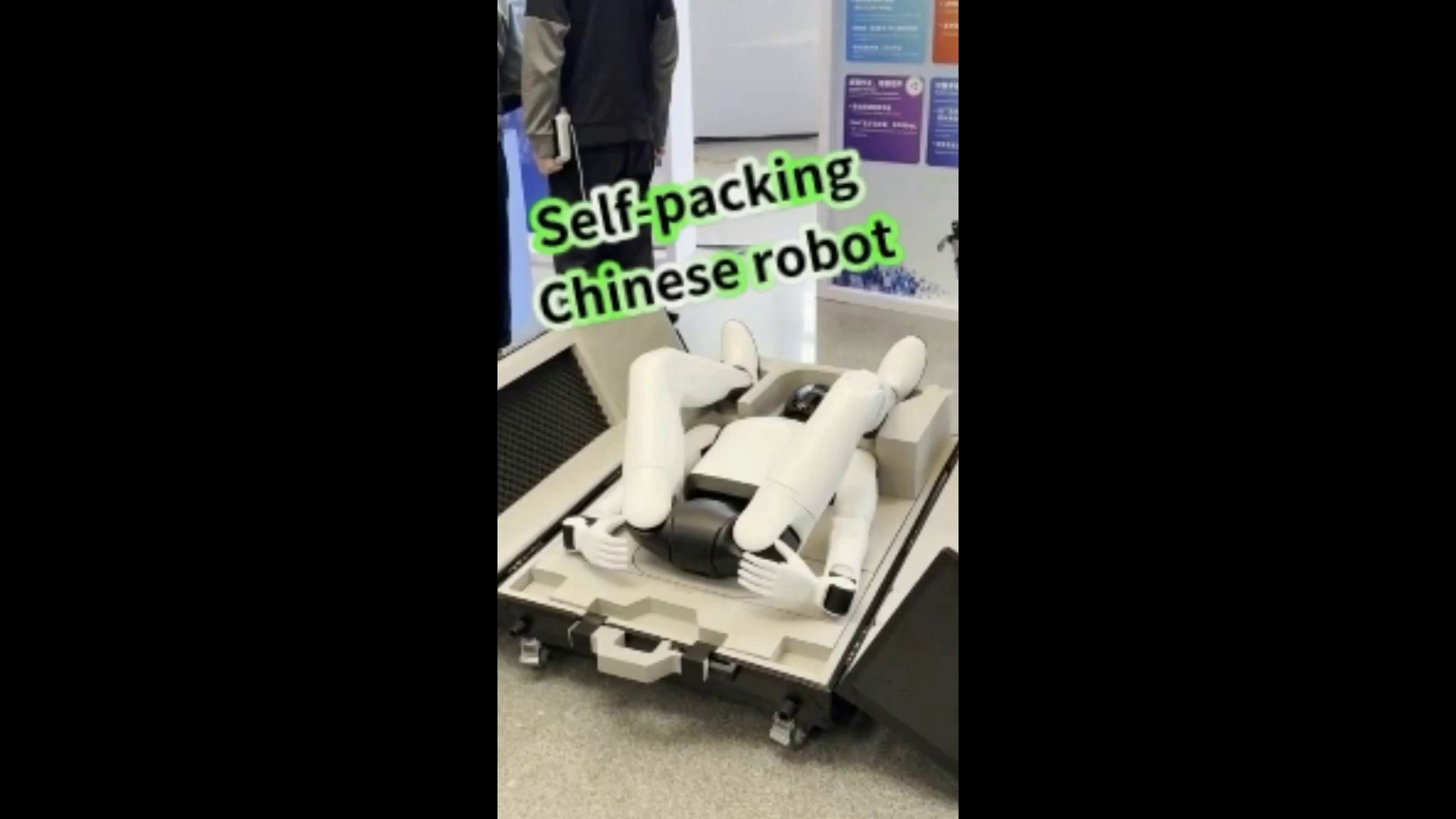 Cina, il robot umanoide AgiBot A3 è in grado di imballarsi da solo
