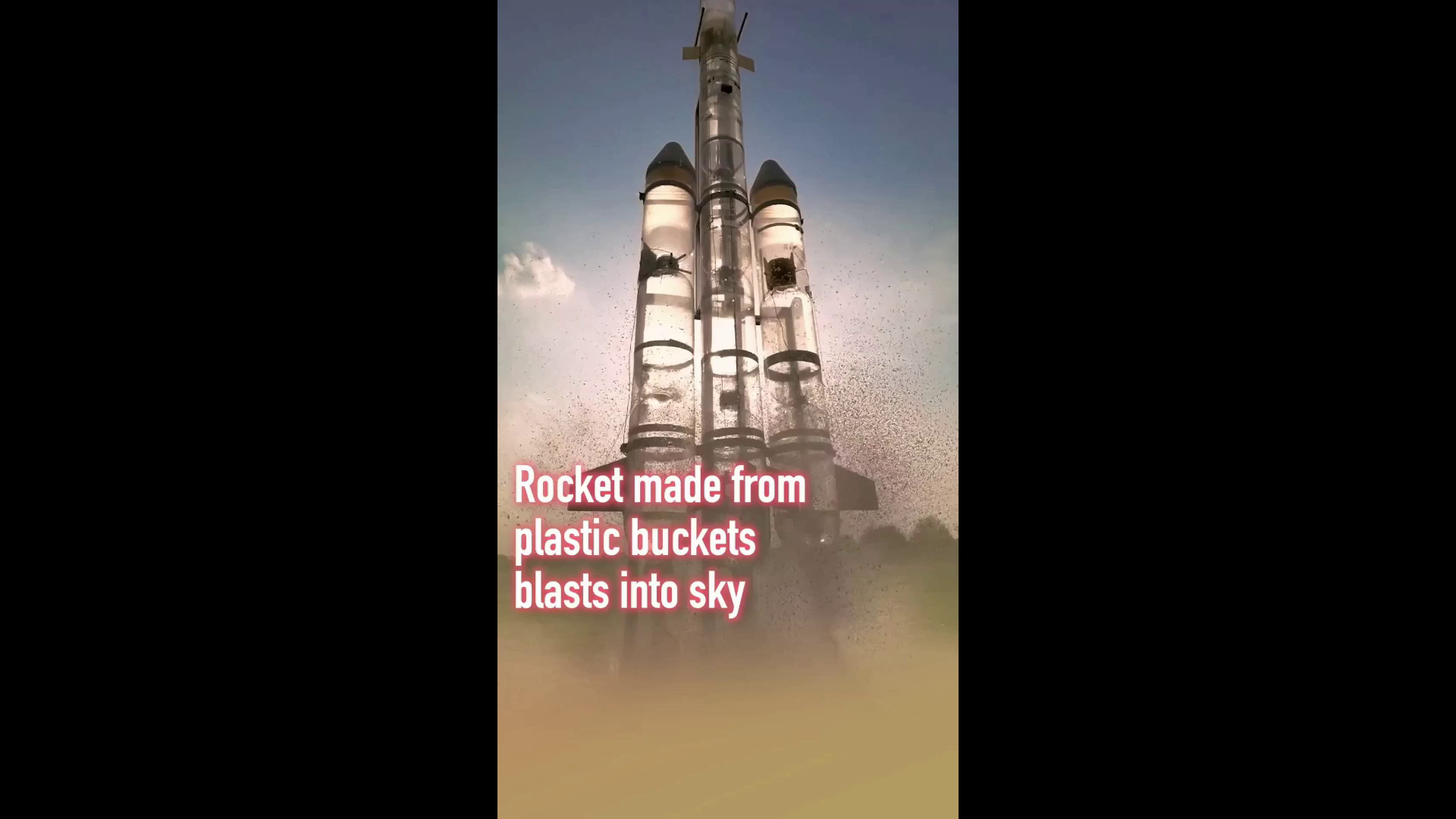 Cina, insegnante costruisce razzo con secchi di plastica a Ji'an