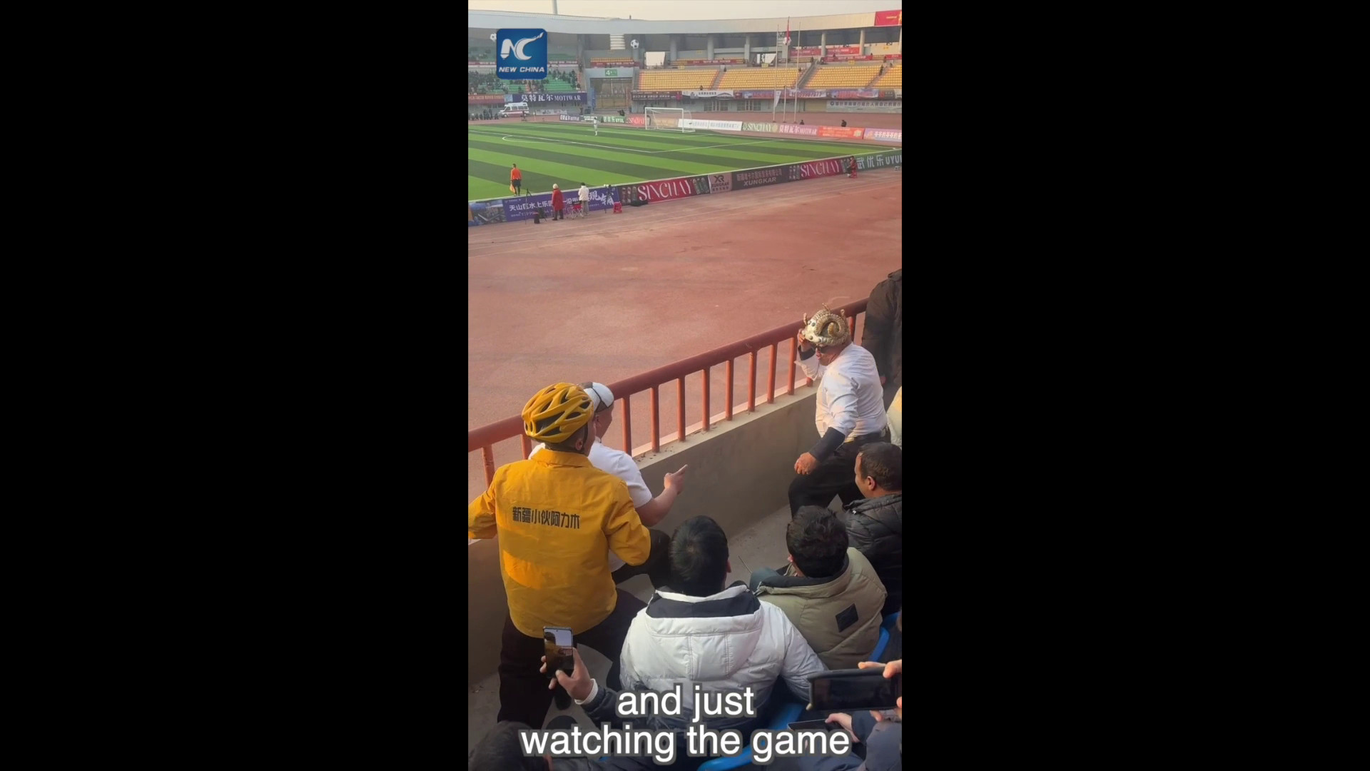 Cina: amici da tutto il mondo riuniti a Kashgar per partita di calcio rurale