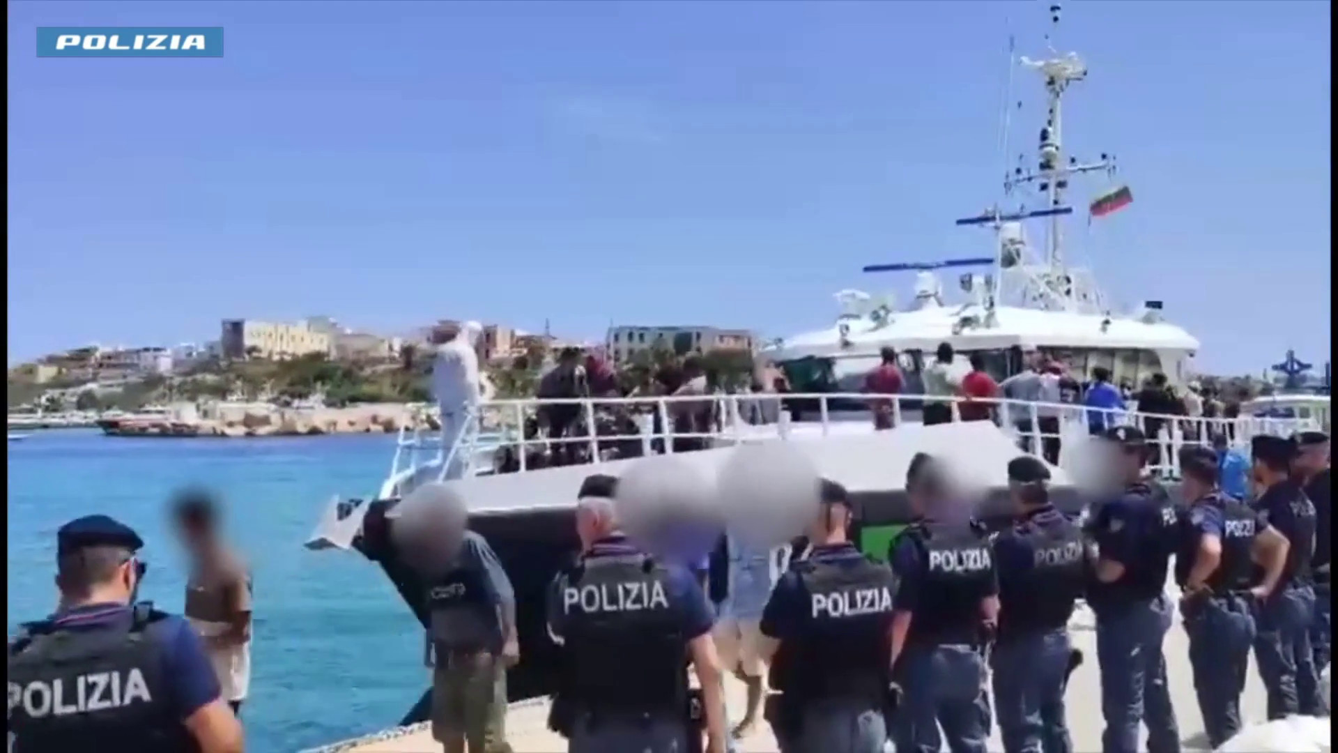 Arrestato un somalo per traffico di migranti, omicidio e tortura