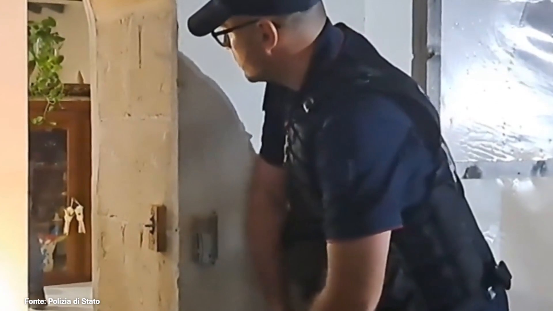 Mafia ed estorsioni nel tarantino, sgominato clan con 21 arresti