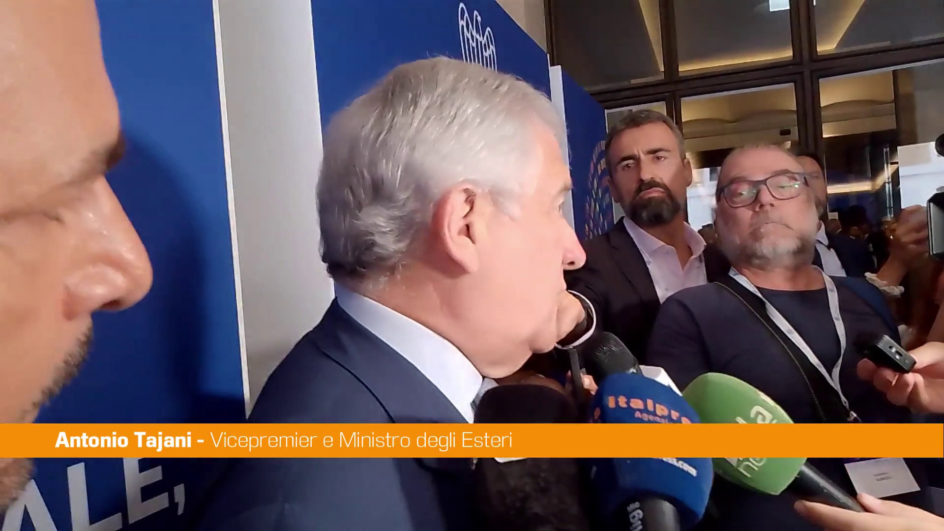 Cittadinanza, Tajani 