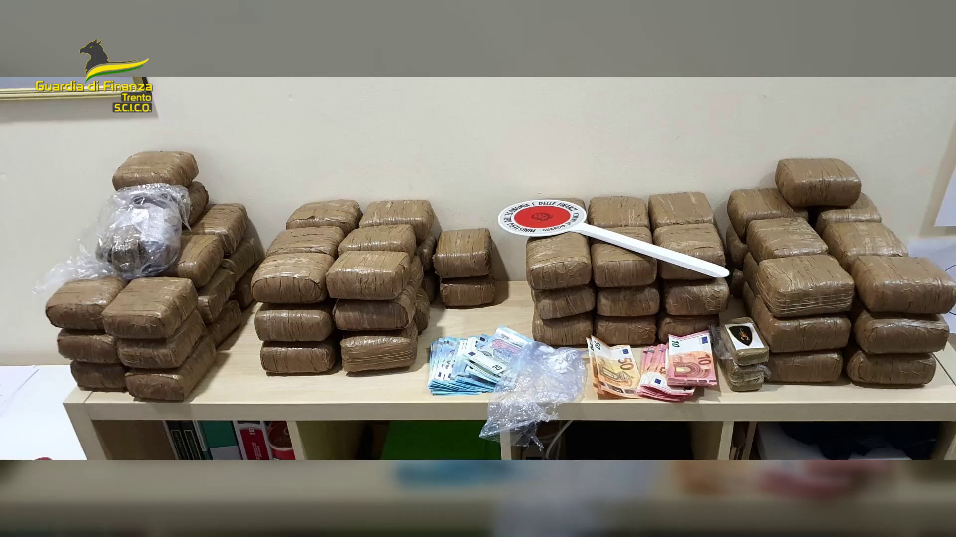 Sgominata in Trentino banda trafficanti di droga, 38 misure cautelari