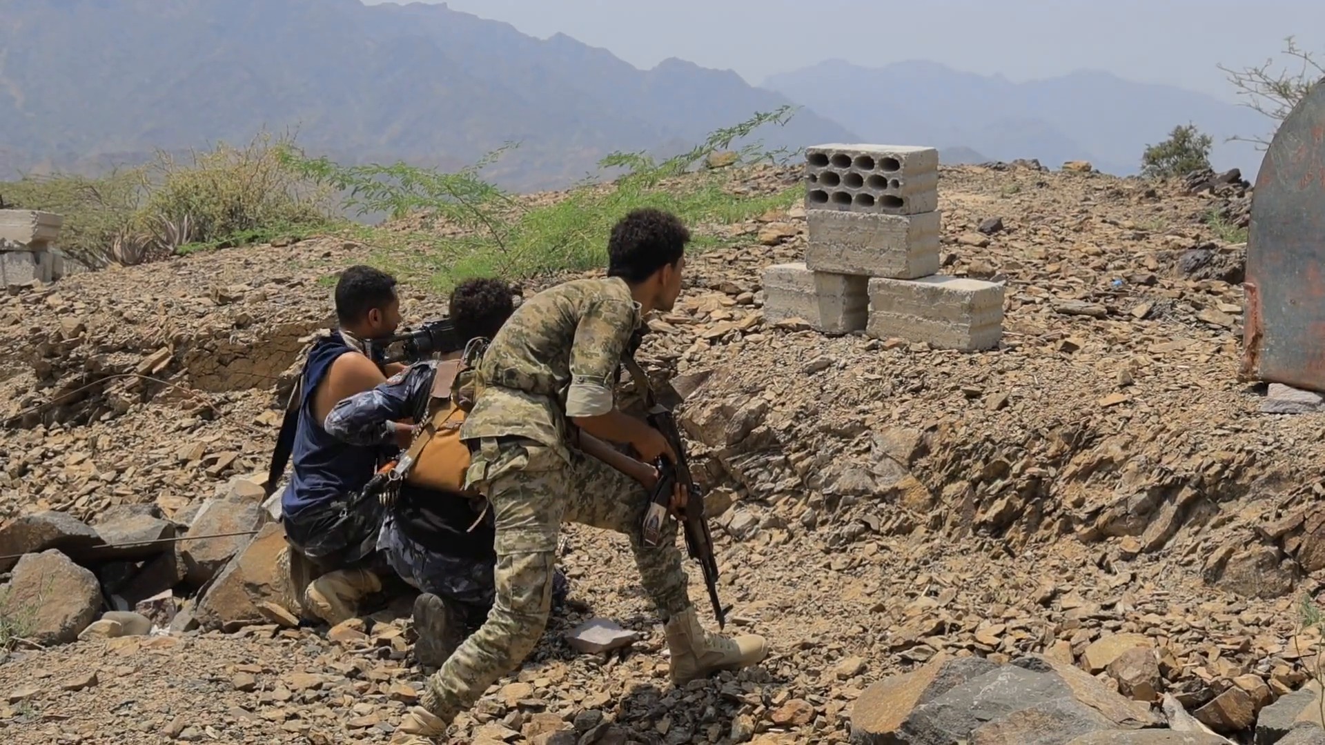 Yemen, si combatte a Taiz e sulla costa occidentale