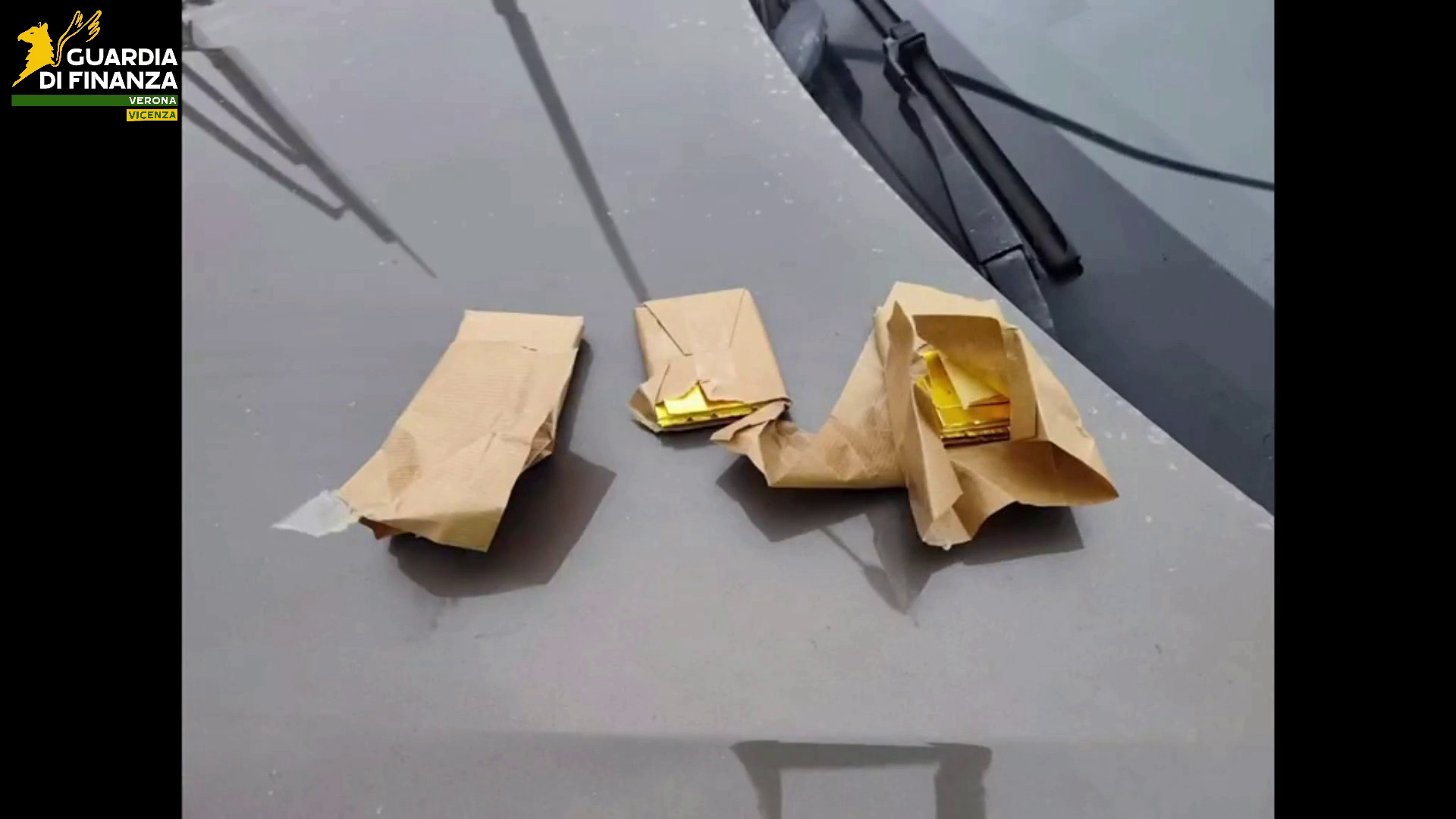 Traffico illecito di oro tra Veneto e Austria, due arresti e sequestri