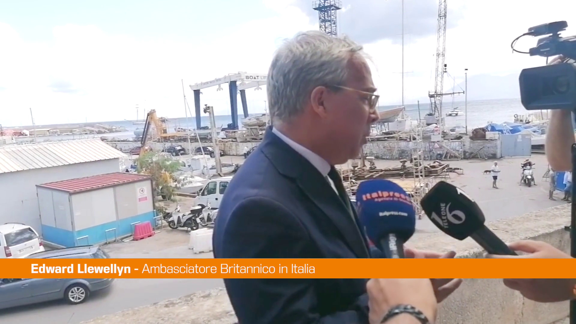 Naufragio nel palermitano, Ambasciatore britannico