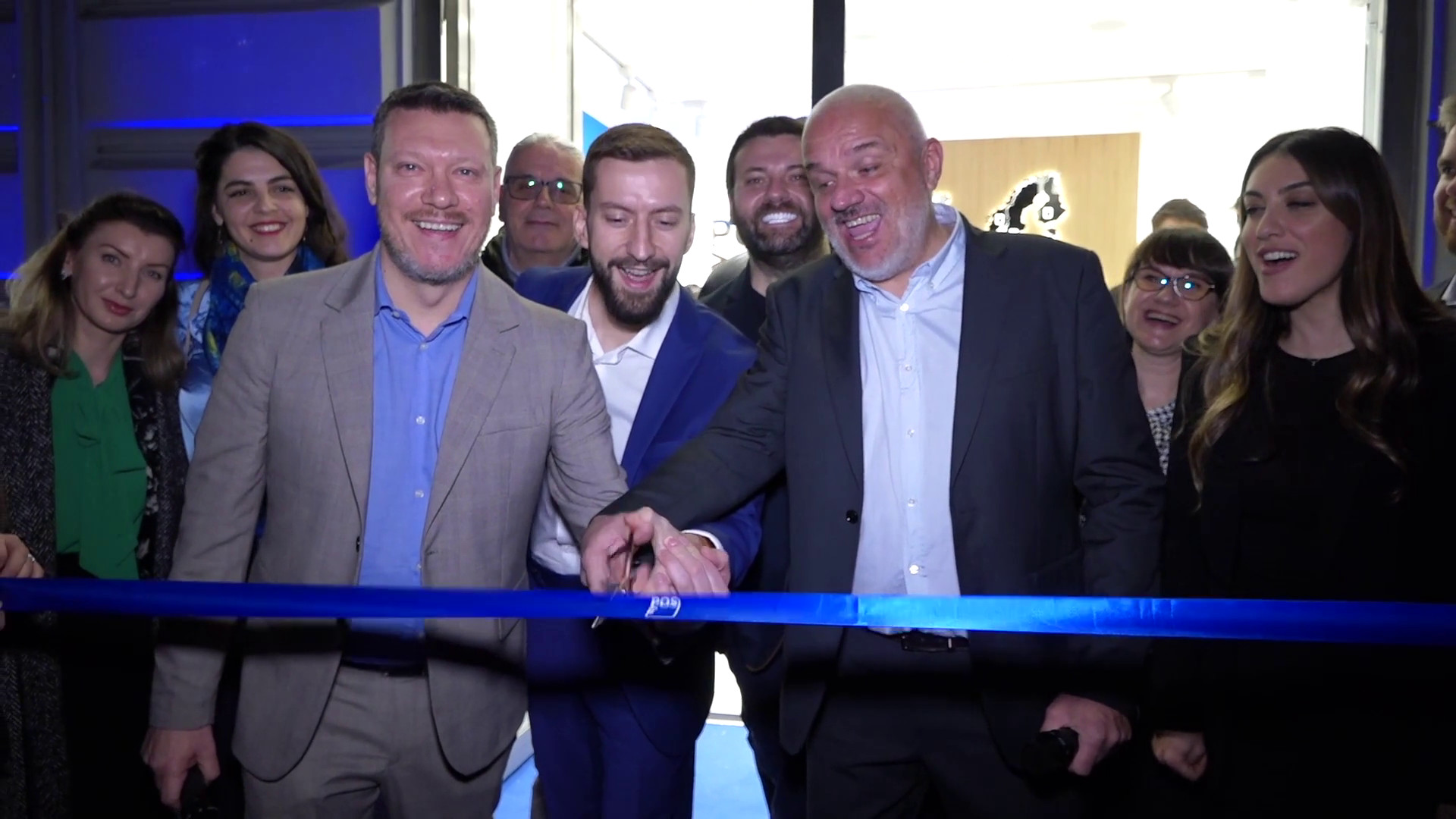 A Napoli arriva myPOS, inaugurato l'Experience Store