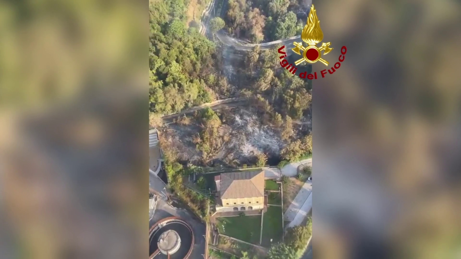 Maxi incendio a Roma, avanti con le operazioni di spegnimento