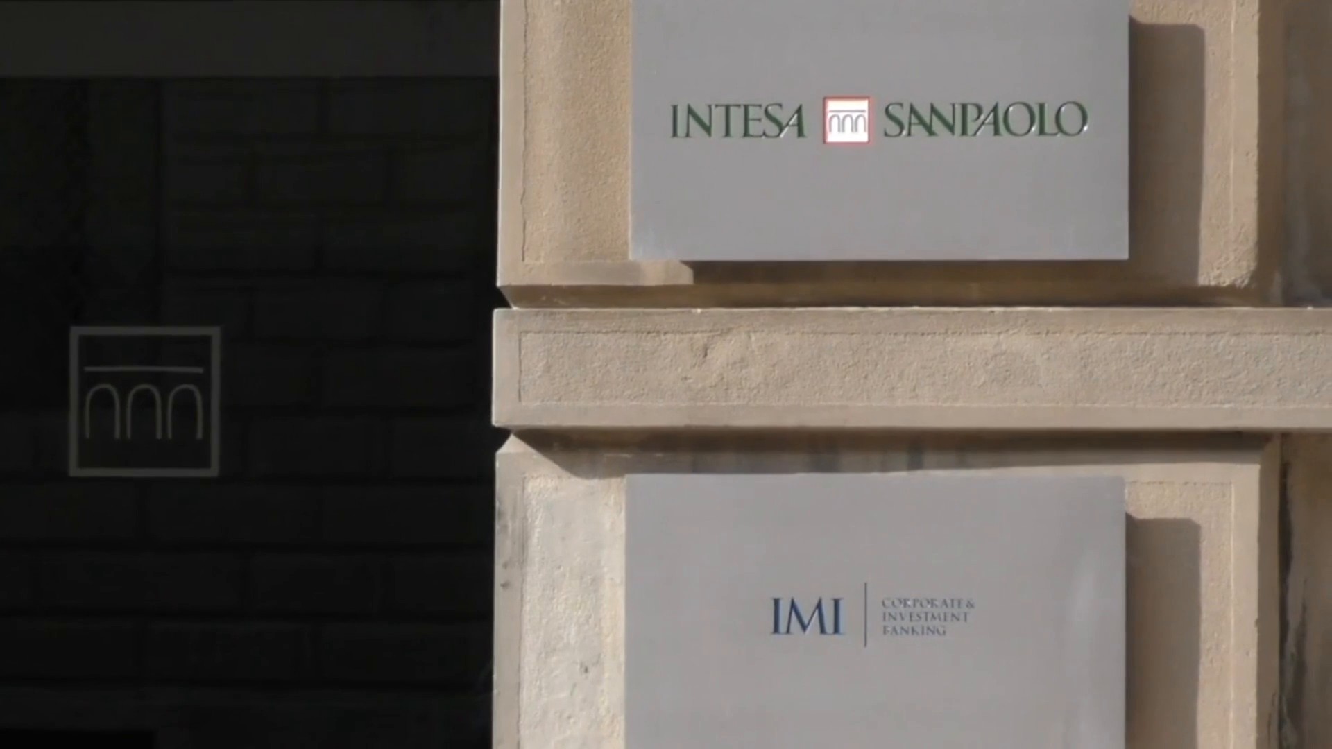 Intesa Sanpaolo, via libera all’aumento di capitale per l’Opas su Mps