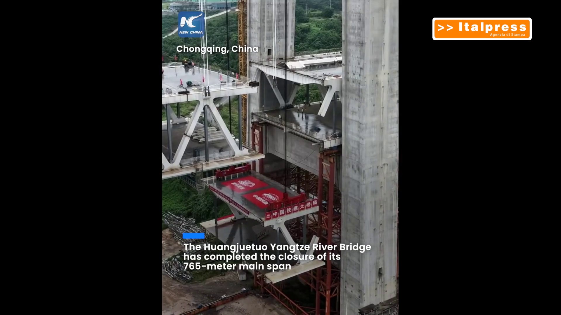 Cina, completato a Chongqing il collegamento del nuovo ponte a due livelli