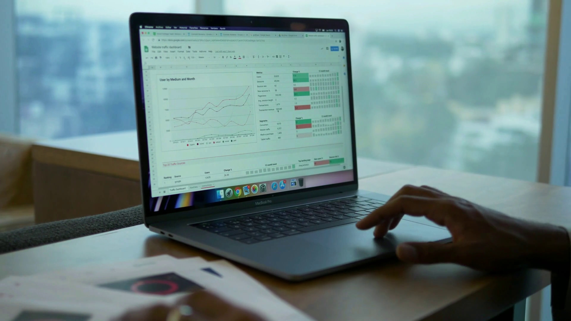 Bce, guerra in Iran minaccia la crescita e spinge l’inflazione