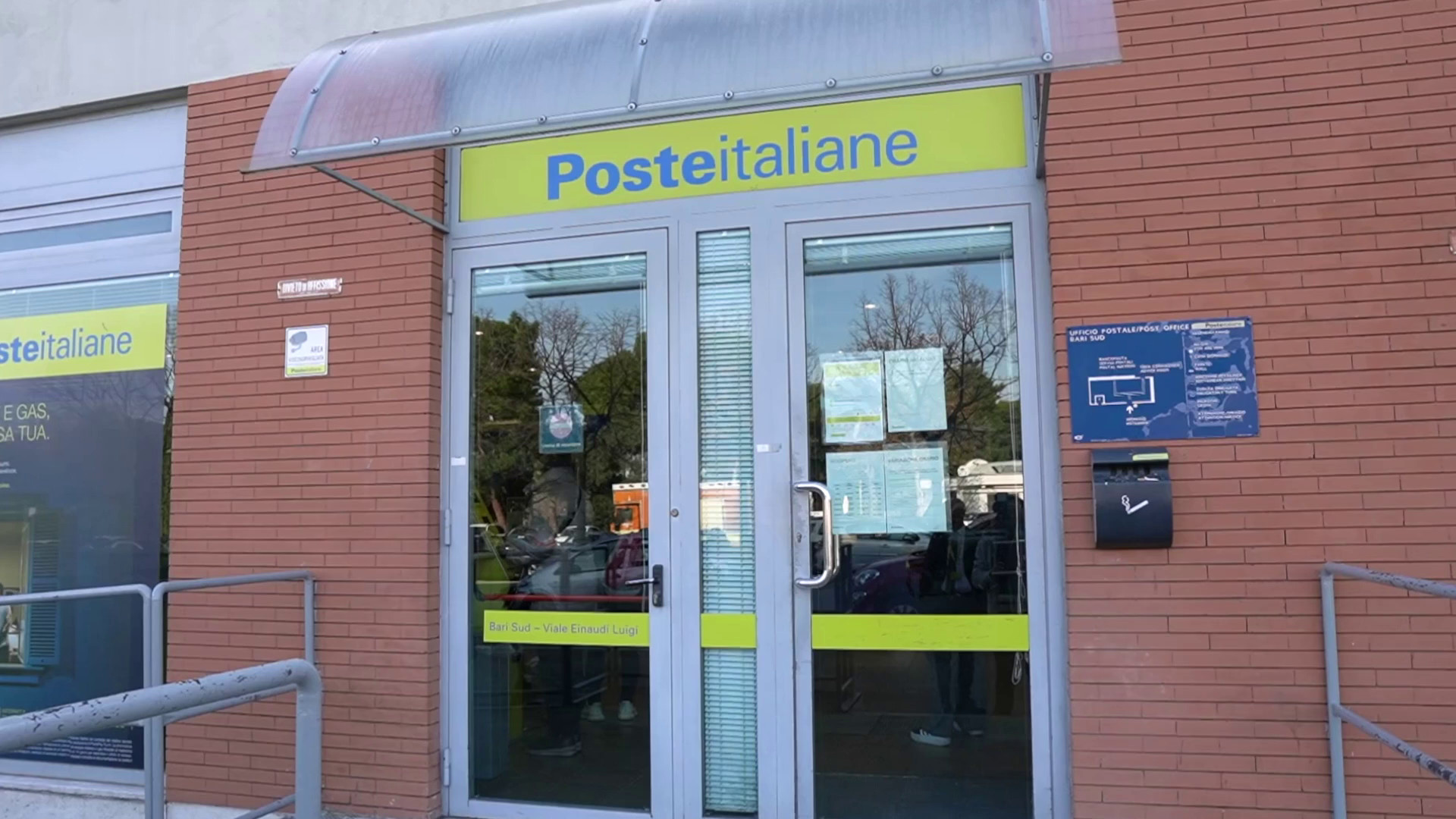 Poste, a Bari un corner dedicato alle esigenze delle famiglie