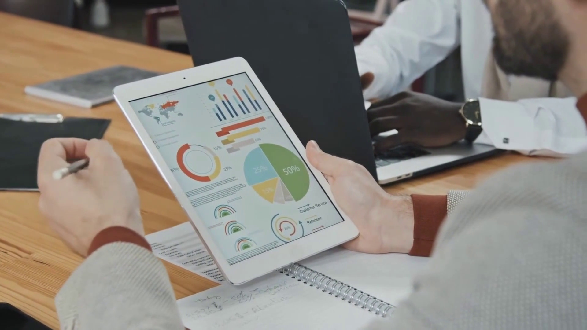 Conti pubblici, deficit e debito in calo rispetto al Pil