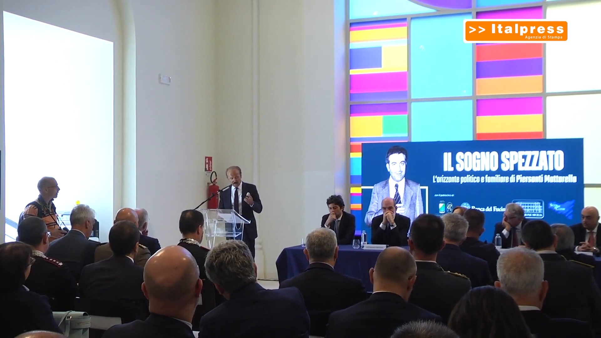 La mostra su Piersanti Mattarella arriva all’Aquila con Banca del Fucino