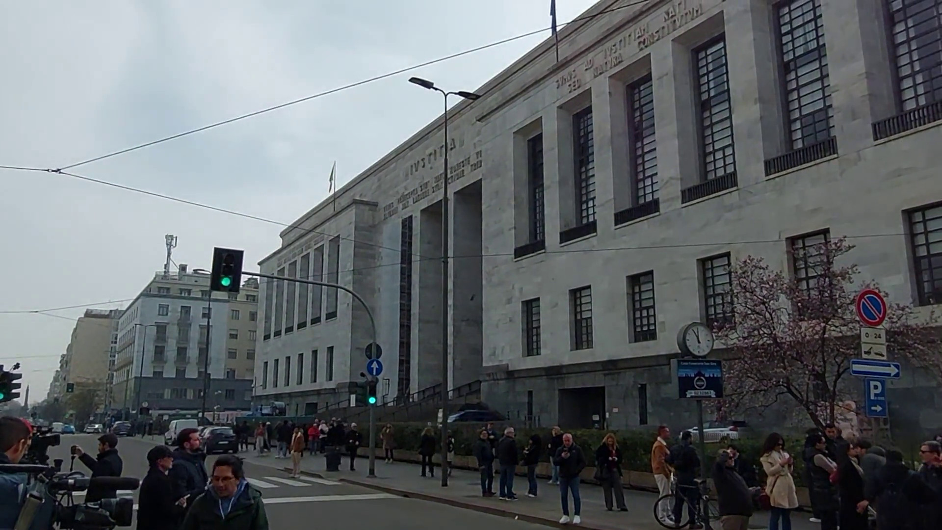 Allarme bomba, evacuato il Palazzo di Giustizia di Milano